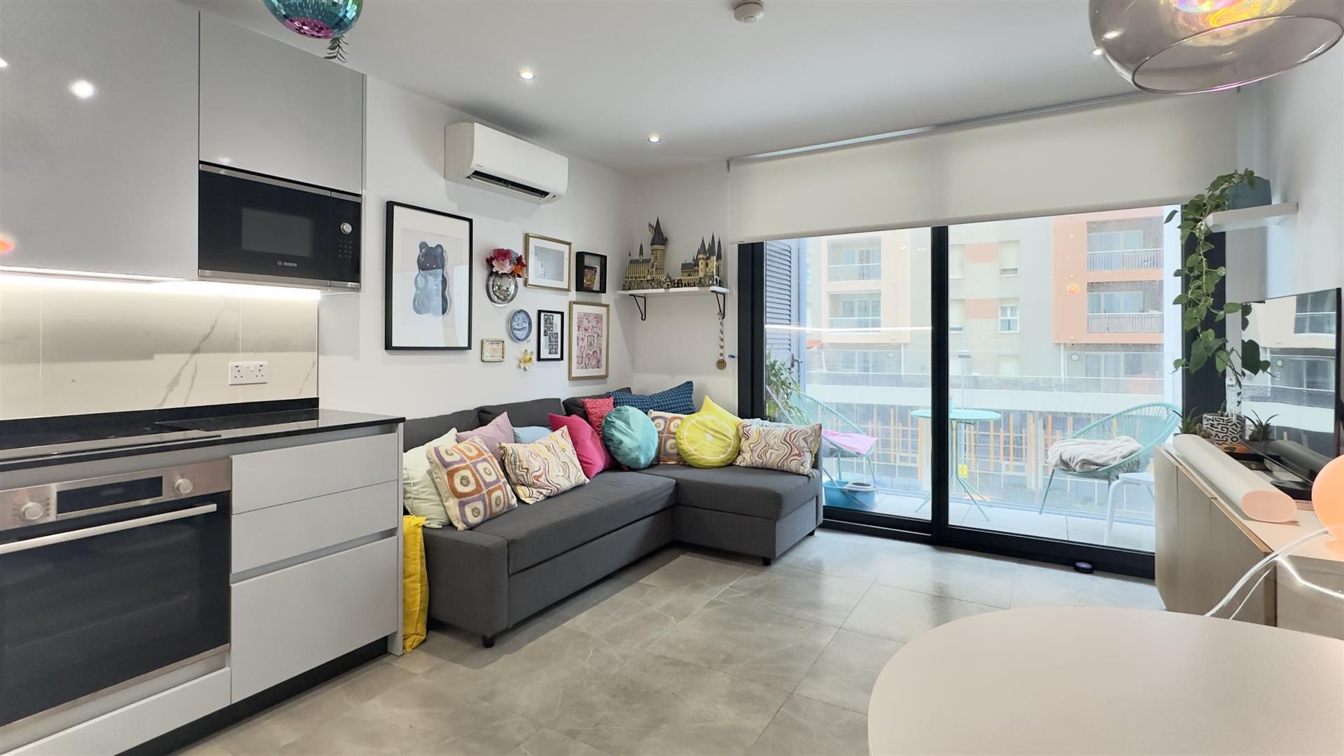 Image of Apartment - 1 Bathrooms for Sale in E1-Gibraltar, Image 1